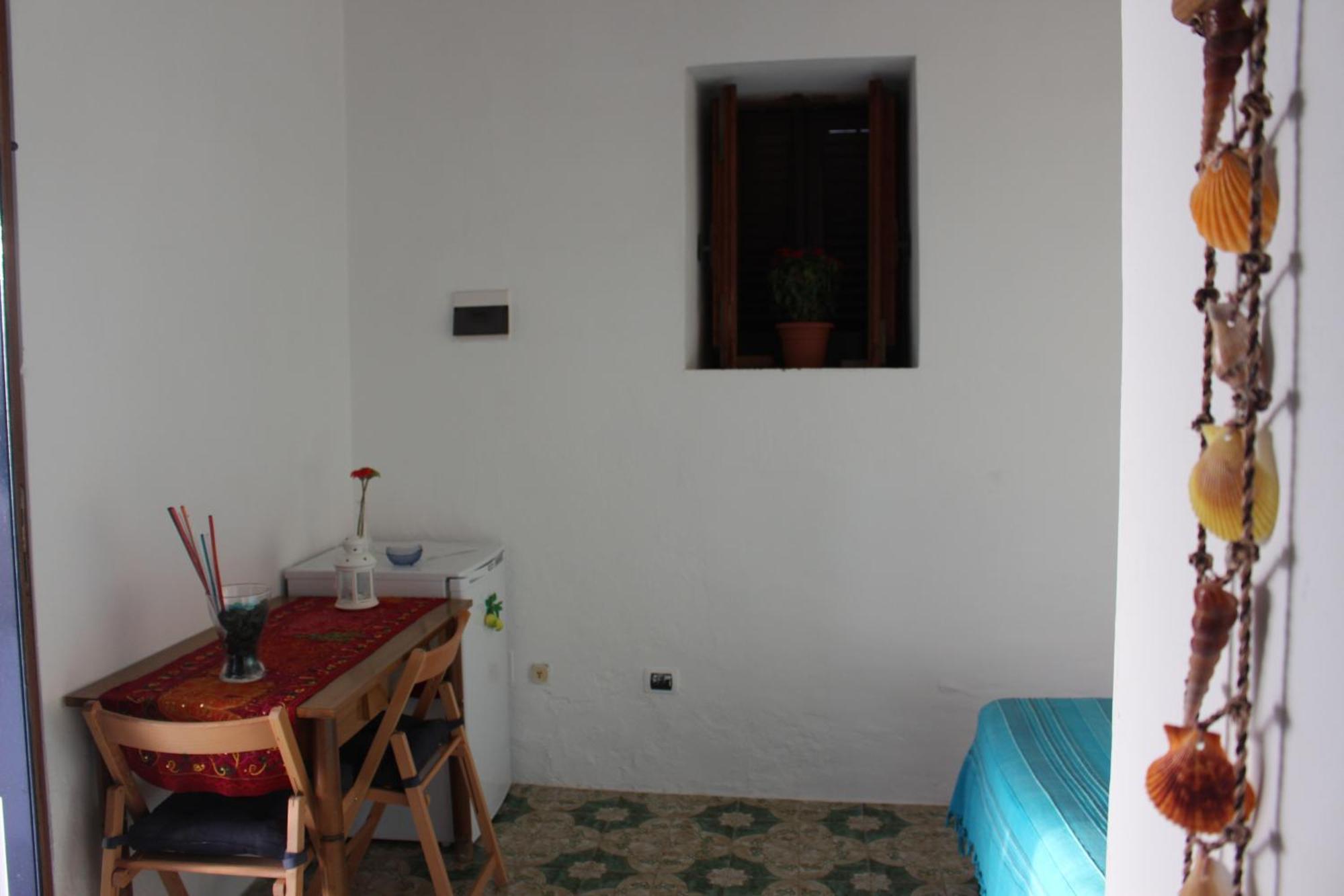 Hotel Casa Mare Blu Ginostra Habitación foto